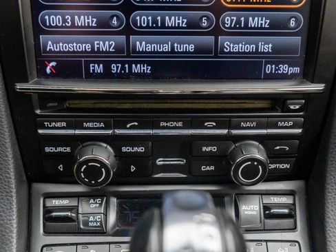 Used 2013 Porsche 911 Carrera image 23