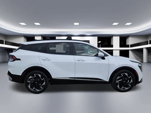 Certified 2024 Kia Sportage SX image 7