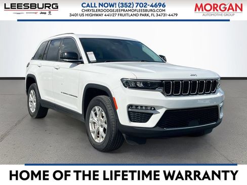 Used 2023 Jeep Grand Cherokee Limited RWD image 1