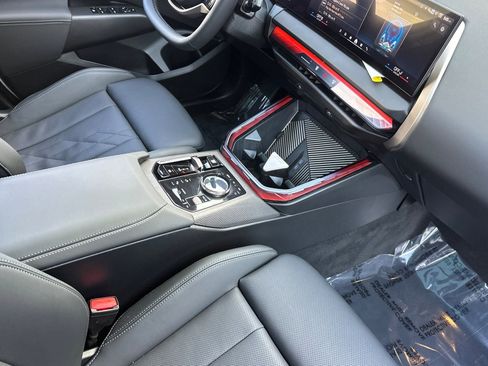 Used 2025 BMW X3 xDrive30i w/ Convenience Package image 31