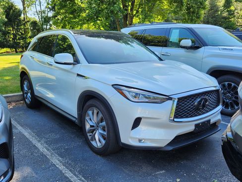 Certified 2022 INFINITI QX50 Luxe AWD/4WD image 1