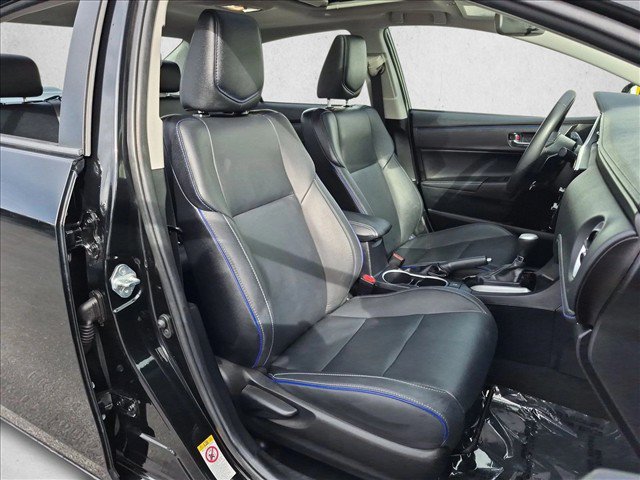 Used 2018 Toyota Corolla XSE FWD image 21