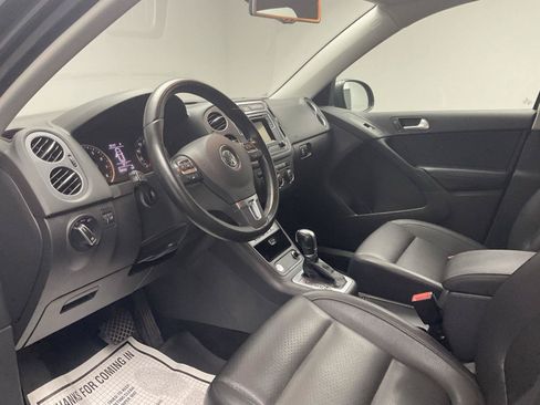 Used 2016 Volkswagen Tiguan S AWD/4WD image 11