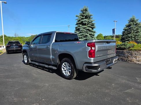 Used 2023 Chevrolet Silverado 1500 LT w/ Protection Package AWD/4WD image 2