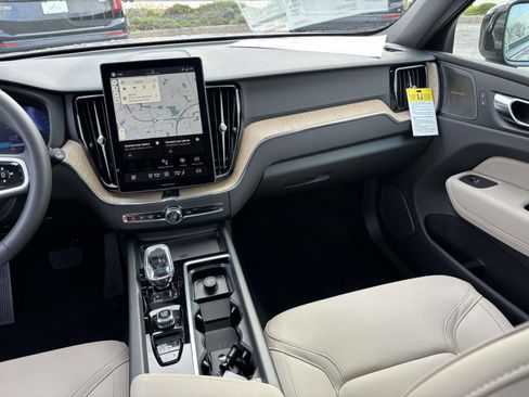 New 2026 Volvo XC60 B5 Plus w/ Protection Package Premier AWD/4WD image 30