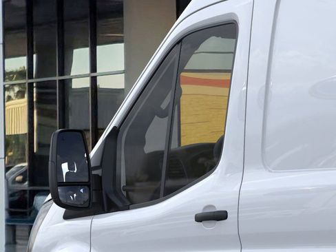 New 2026 Ford Transit 250 148 Medium Roof w/ Load Area Protection Package image 20