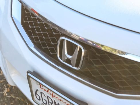 Used 2009 Honda Accord EX-L image 9