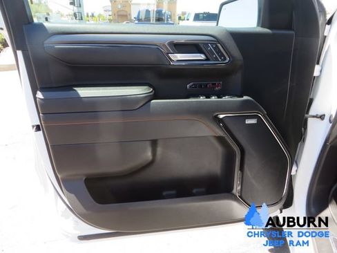 Used 2025 GMC Sierra 1500 AT4 AWD/4WD image 17