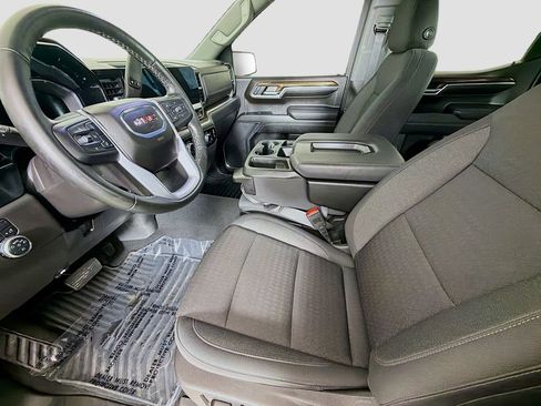 Used 2024 GMC Sierra 1500 Elevation AWD/4WD image 18