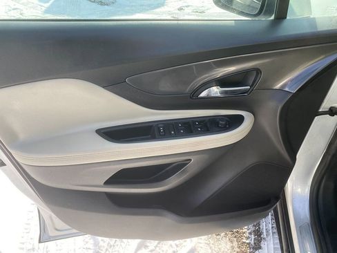 Used 2019 Buick Encore Preferred image 11