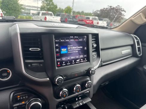 Used 2020 RAM 1500 Big Horn AWD/4WD image 5