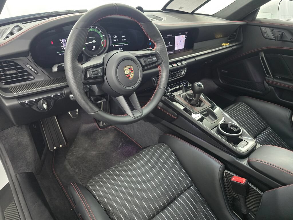 Certified 2024 Porsche 911 GT3 RS RWD image 4