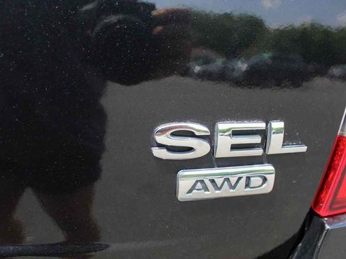 Used 2013 Ford Edge SEL AWD/4WD image 8