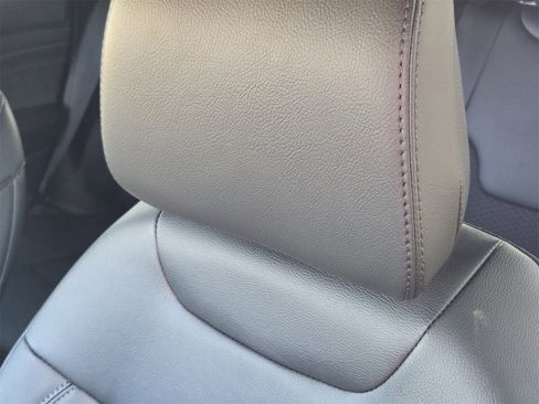 New 2026 Jeep Compass Latitude image 16