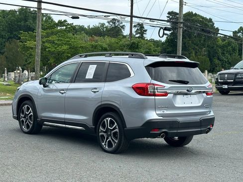 Used 2023 Subaru Ascent Touring AWD/4WD image 6