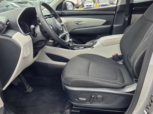 Used 2024 Hyundai Tucson SEL FWD image 5
