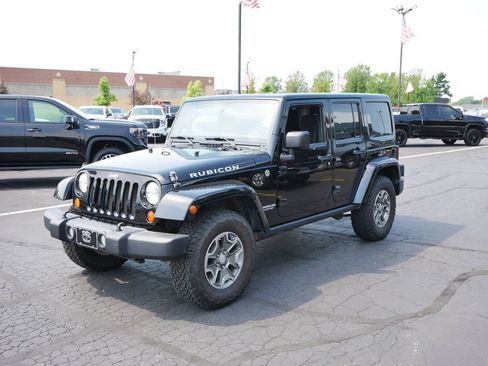 Used 2013 Jeep Wrangler Unlimited Rubicon w/ Connectivity Group AWD/4WD image 4
