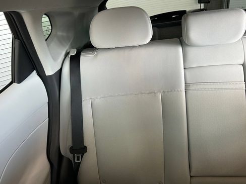Used 2025 Hyundai Kona SEL FWD image 12