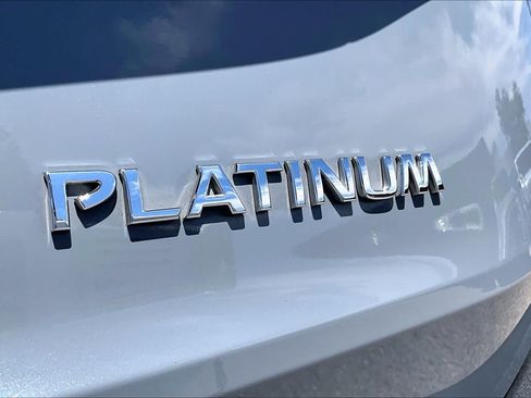 Used 2023 Nissan Rogue Platinum w/ Platinum Premium Package FWD image 30