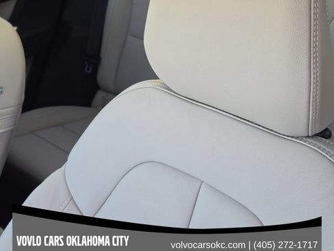 Used 2026 Volvo XC40 B5 Ultra w/ Protection Package Premier AWD/4WD image 15