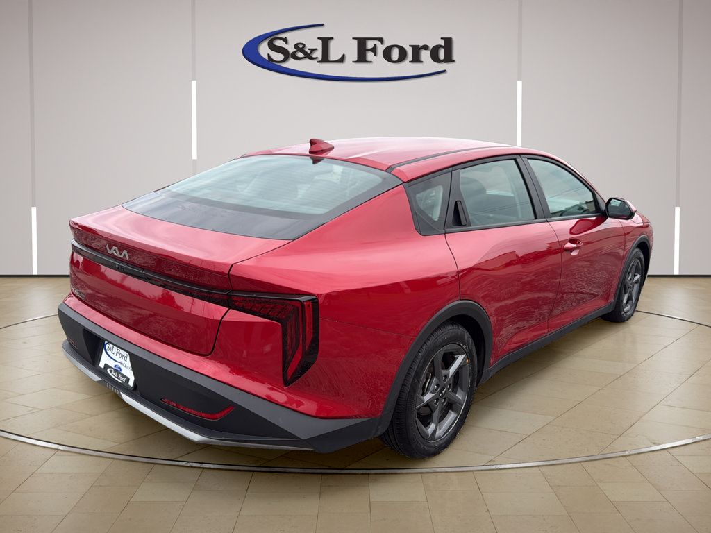 Used 2025 Kia K4 FWD image 7