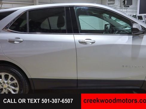 Used 2020 Chevrolet Equinox LT FWD image 21
