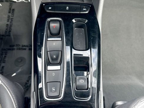 Certified 2023 Chevrolet Bolt EUV Premier FWD image 34