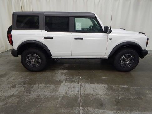 New 2025 Ford Bronco Big Bend image 2