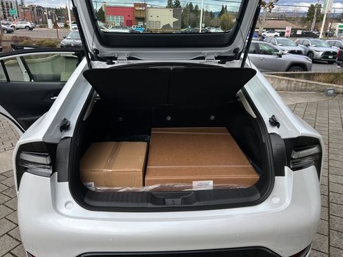 New 2026 Toyota Prius Plug-In Hybrid image 25