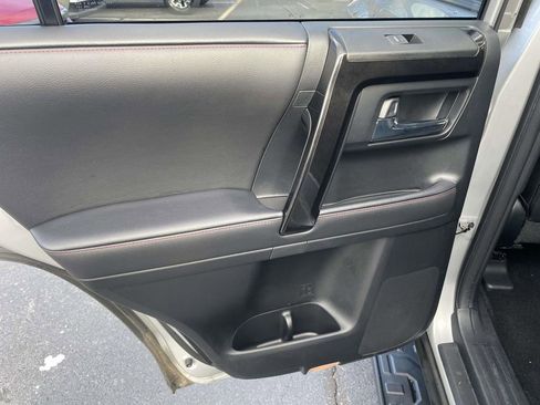 Used 2024 Toyota 4Runner TRD Off-Road Premium image 22