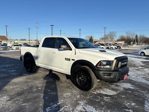 Used 2018 RAM 1500 Rebel w/ Luxury Group image 18