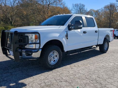 Certified 2022 Ford F250 XL w/ Power Equipment Group image 6