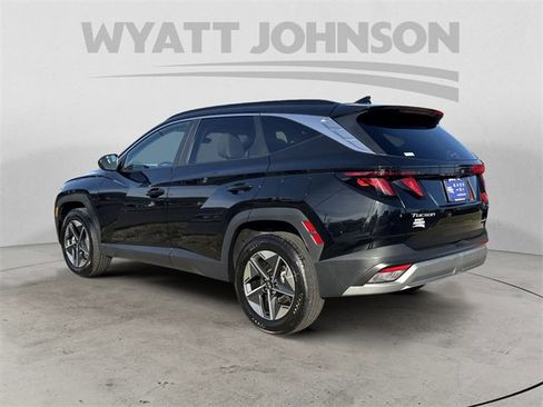 Used 2025 Hyundai Tucson SEL image 3