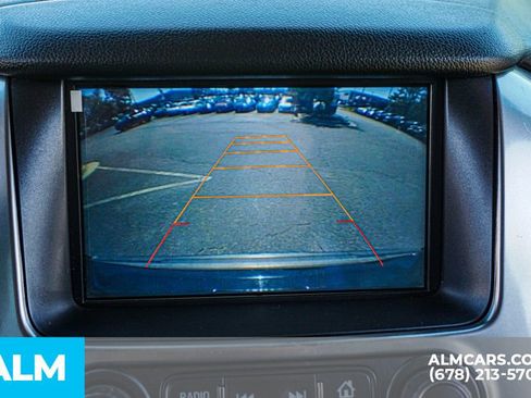 Used 2015 Chevrolet Suburban LT RWD image 38
