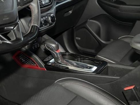 Used 2021 Chevrolet TrailBlazer RS w/ Sun and Liftgate Package image 70