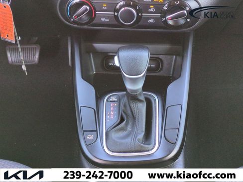 Certified 2022 Kia Soul LX w/ Technology Package image 17