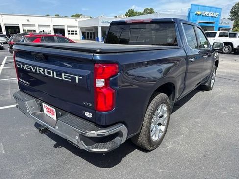 Used 2023 Chevrolet Silverado 1500 LTZ AWD/4WD image 5