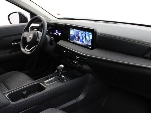 New 2026 Nissan Kicks SV image 23