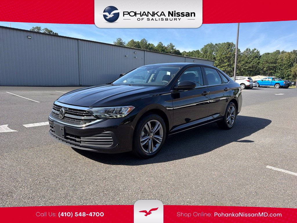 Used 2024 Volkswagen Jetta SE FWD image 1