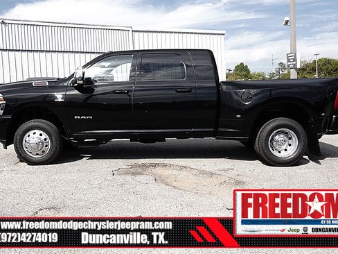 New 2026 RAM 3500 Laramie w/ Max Tow Package image 2