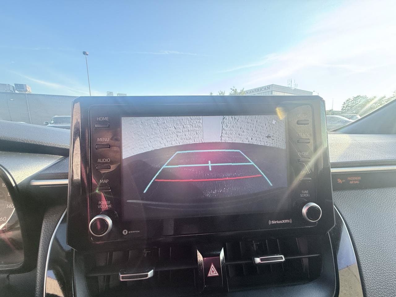 Used 2022 Toyota Corolla SE w/ Carpet Mat Package (TMS) FWD image 15