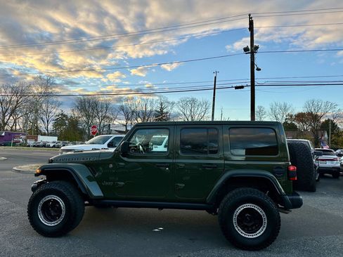 Used 2022 Jeep Wrangler Unlimited Rubicon w/ Trailer Tow Package image 38