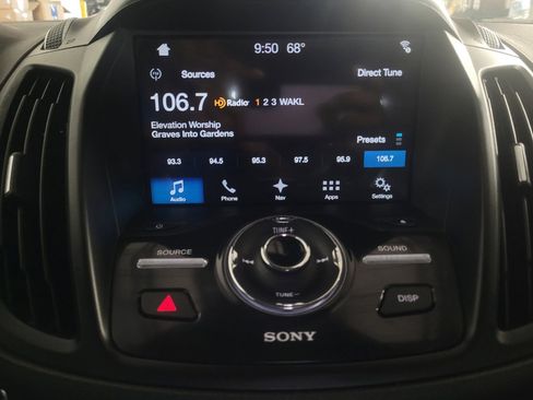 Used 2017 Ford Escape Titanium FWD image 25
