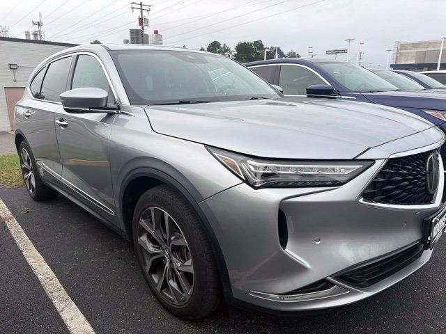 Used 2024 Acura MDX w/ Technology Package AWD/4WD image 3