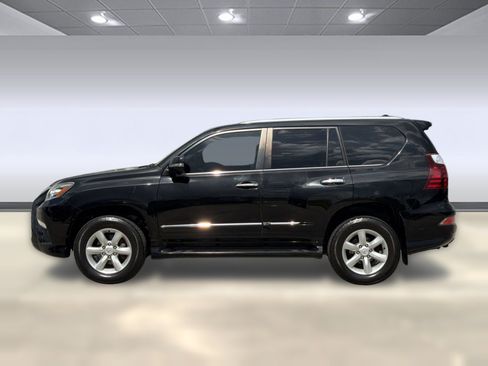 Used 2019 Lexus GX 460 w/ Navigation Package AWD/4WD image 2