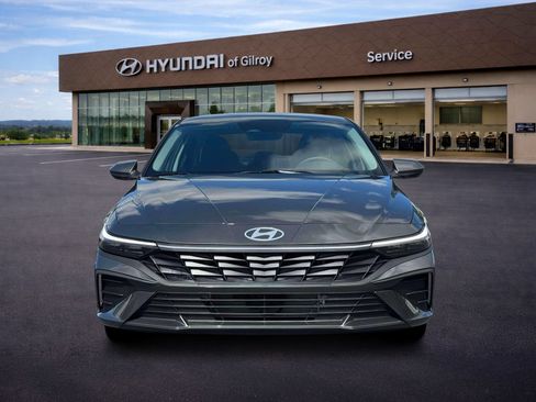 New 2026 Hyundai Elantra Hybrid FWD image 12