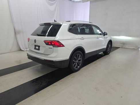 Used 2023 Volkswagen Tiguan SE AWD/4WD image 5