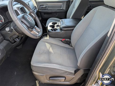 Used 2021 RAM 1500 Classic SLT image 20