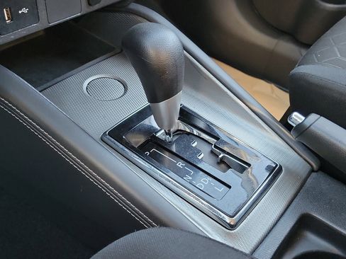 Used 2021 Mitsubishi Outlander Sport ES image 19