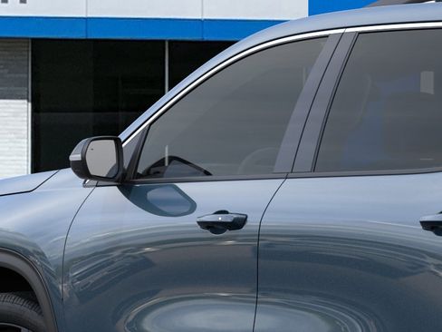 New 2026 Chevrolet Traverse LT image 12